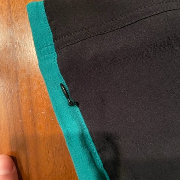 ANTHROPOLOGIE ett twa Women’s HIGH WAISTED FLARE TRACK PANTS BLACK GREEN SIZE 8 - Picture 3 of 9